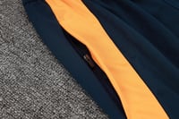 طقم تدريب شتوي ريال مدريد 2024-2025 ابيض سحاب كامل