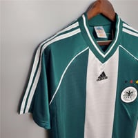 طقم منتخب المانيا موسم 1998 اخضر