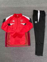 طقم تدريب شتوي شفيلد يونايتد 2025-2026 احمر