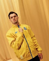 جاكيت وجهين ريال مدريد 2025-2026 اصفر و ازرق