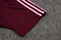 طقم تدريب صيفي بولو بايرن ميونخ 2025-2026 عنابي