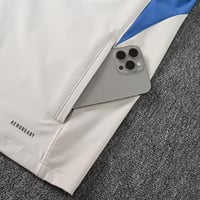 طقم تدريب شتوي ارسنال 2025-2026 ضد الماء ابيض