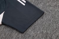 طقم تدريب صيفي بولو ريال مدريد 2025-2026 رمادي