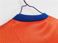 طقم برشلونة موسم 1991-1992 برتقالي