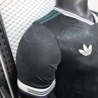 طقم يوفنتوس الثالث 2025-2026