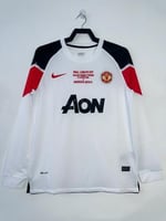 طقم مانشستر يونايتد موسم 2010-2011 ابيض كم طويل