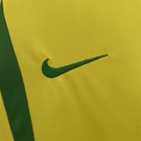 طقم منتخب البرازيل موسم 2002 اطفال اصفر