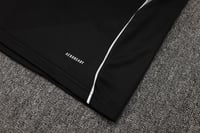 طقم تدريب شتوي انتر ميامي 2025-2026 اسود