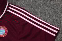 طقم تدريب صيفي بولو بايرن ميونخ 2025-2026 عنابي