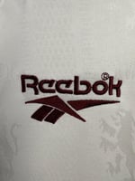 طقم استون فيلا موسم 1995-1996