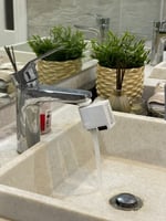 المغسلة الذكية مع كاميرا حساس جانبية وسفلية لتعمل...