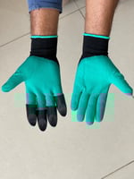 قفاز الزراعة والحرث ،، مزود بمخالب بلاستيكية