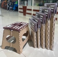 كرسي وضوء بلاستيك قابل للصفط بمقاسات متعددة