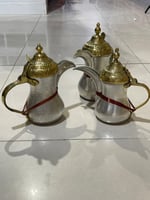 دلة حب رمان غطاء منقوش بحزام بمقاسات مختلفة