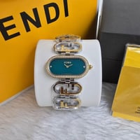 ساعة فندي النسائيه الجديدة