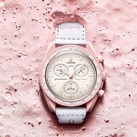 ساعة اوميغا سواتش الورديه - سواتش