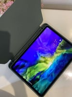 كفر ايباد مع حامل للقلم