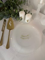 طقم شفاف ذهبي