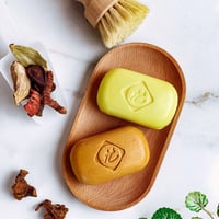 صابون جسم بخلاصة الكركم من كنوز اتش - 100 غ