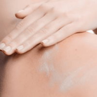 لوشن فوتوديرم لايت الترا بعامل حماية +SPF50 من بيو...