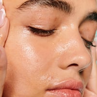 غسول زيتي ذا بورفيشتال لازالة المكياج و تنقية المس...