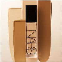 كريم اساس ناتشورال رايدينت لونغ وير من نارس