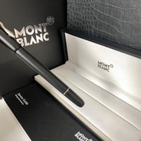 قلم مونت بلانك ثعبان مطفي