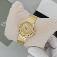 ساعة كريستيان ديور