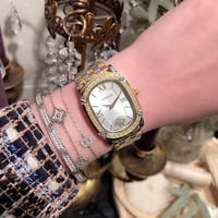 ساعة فرزاتشي نسائية