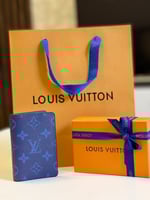 بوك لويس فيتون