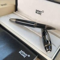 قلم ريشه مونت بلانك غطاء