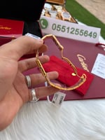 ساعة كارتير نسائي معا اسواره مجانيهCartier