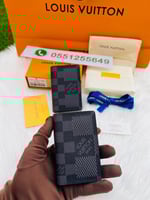 ابواك لويس فيتون - LOUIS VUITTON