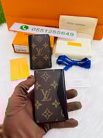 ابواك لويس فيتون - LOUIS VUITTON