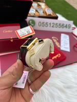 ساعة كارتير نسائي معا اسواره مجانيهCartier