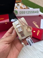ساعة كارتير نسائي معا اسواره مجانيهCartier