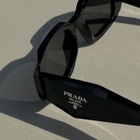 نظارات برادا