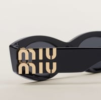 نظارات ميو ميو