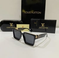 نظارات لويس فيتون