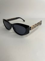 نظارات فيندي