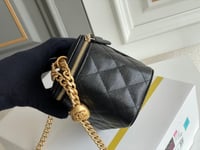 Chanel 23cm