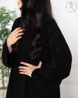 عباية خرز ورد R70