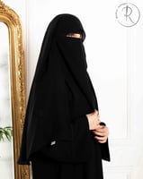 نقاب اماراتي وسط