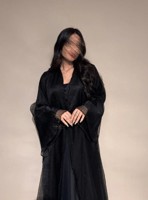 بكج عباية سوداء كلوش تفتة حرير بالورد البارز و طقم...