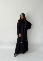 بكج عباية ربع كلوش سوداء بتطريز أسود و فستان داخلي...