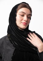 طرحة سوداء من المخمل 7070