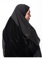 طرحة سوداء مكس من المخمل والشيفون 7071