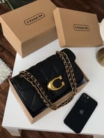 اسود