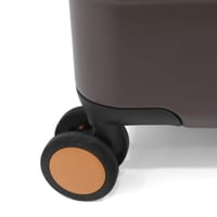 حقيبة من ماركة فكتوريا مقاس وسط