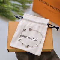 أسوارة فضية رقم 06 بتصميم فاخر ومميز